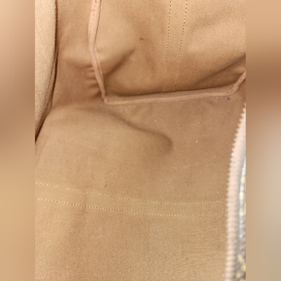 Authentic Louis Vuitton Keepall 55 Bandouliere - Picture 12 of 14